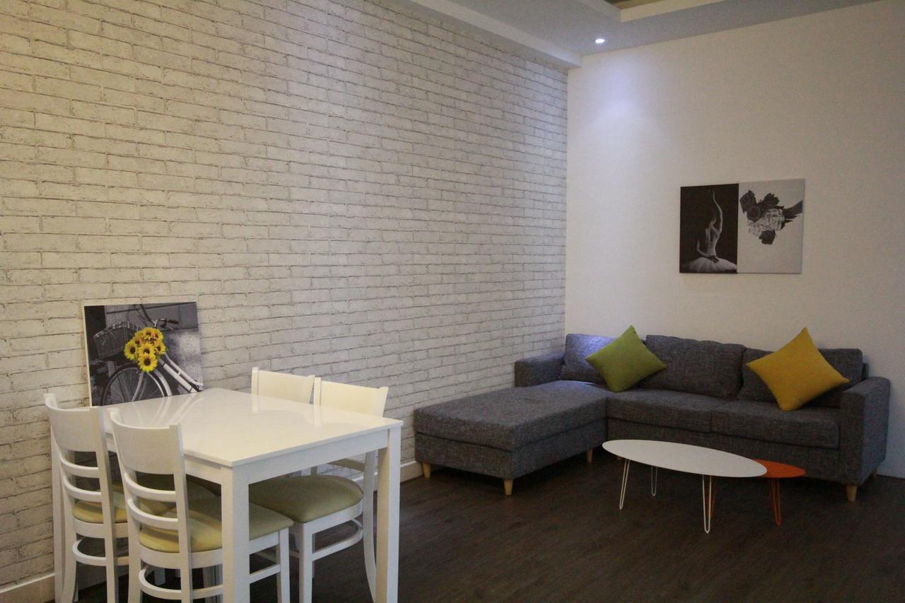 Smile Apartment 12 Ho Chi Minh City Exterior photo