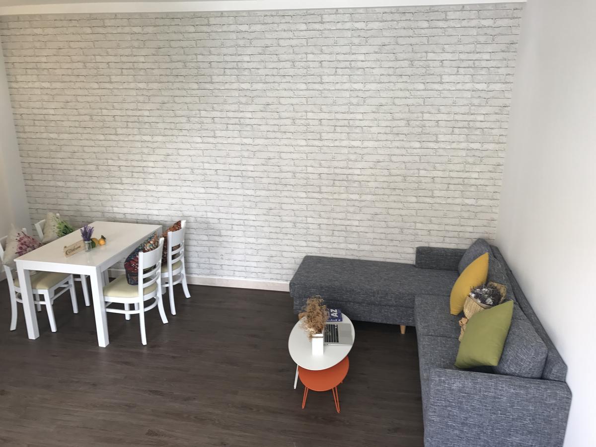 Smile Apartment 12 Ho Chi Minh City Exterior photo